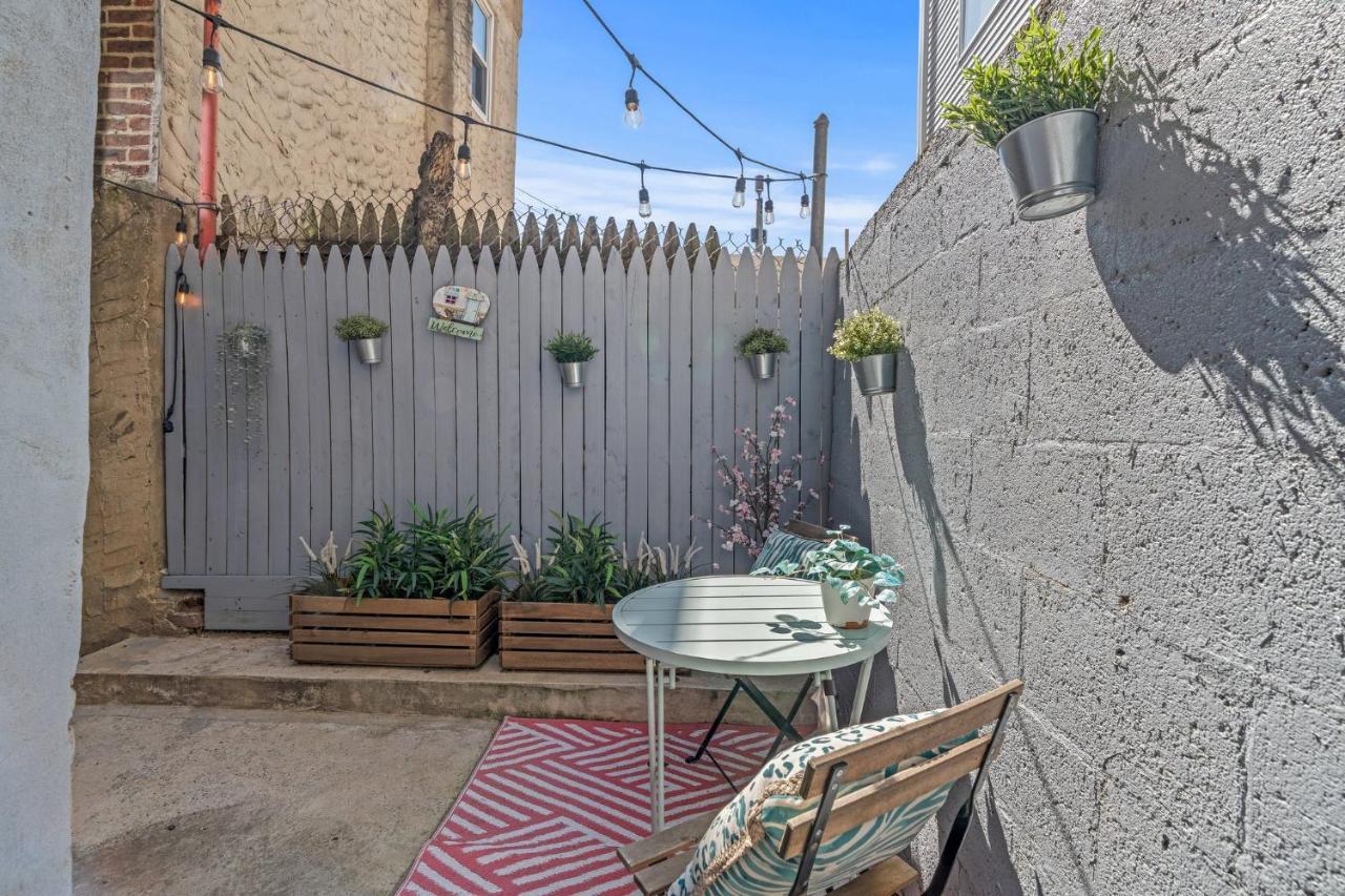 Trendy Family Friendly Northern Liberties Retreat Philadelphia Exterior photo